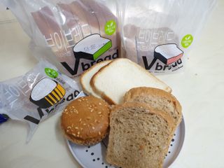 롯데제과 Vbread 포카치아식빵1개 + 미니식빵 1개 + 머핀 2개 세트 — 5점을 준 리뷰어가 2021년 9월 올린 사용 사진
