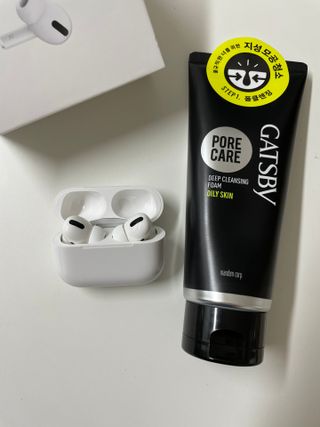 [갸스비] 지성 남성을 위한 포어케어 클렌징폼 — 5점을 준 리뷰어가 2021년 10월 올린 사용 사진