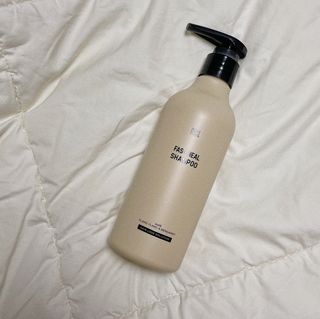 패스트힐(fast heal) 패스트힐 탈모증상완화샴푸 470ml — 5점을 준 리뷰어가 2022년 12월 올린 사용 사진