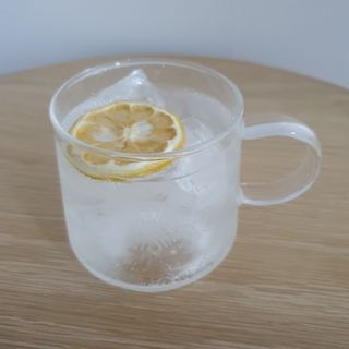 몽베스트 Montbest with Sparkling water Plain 20병 — 4점을 준 리뷰어가 2021년 11월 올린 사용 사진
