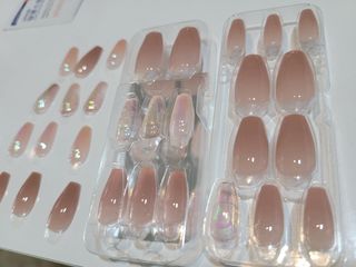 데싱디바 매직프레스 가을매니 코핀 5종 중 택1 — 5점을 준 리뷰어가 2021년 9월 올린 사용 사진