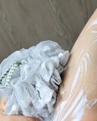 르핸스 퍼포밍 3 바디워시 비반트포렛/베티버포그 — 5점을 준 리뷰어가 2023년 1월 올린 사용 사진