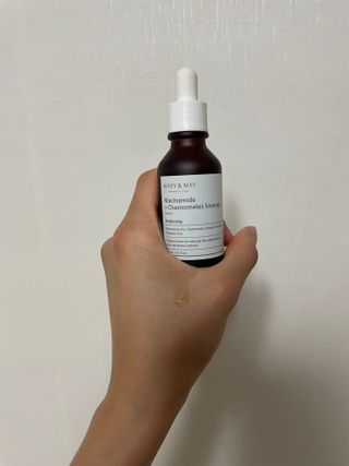 마리엔메이 히알루로닉스 세럼 ,나이아신아마이드 모과 세럼, 마린콜라겐 세럼, 청귤 흰목이버섯 추출물 세럼 — 5점을 준 리뷰어가 2021년 10월 올린 사용 사진