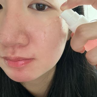 산다화 더블 이펙트 안티 링클 세럼 50ml — 4.5점을 준 리뷰어가 2023년 11월 올린 사용 사진