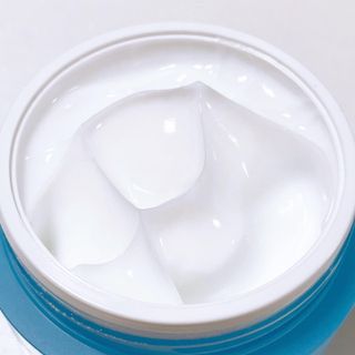 Dr.느루벗 느루벗 모이스쳐 24 크림 — 5점을 준 리뷰어가 2021년 4월 올린 사용 사진