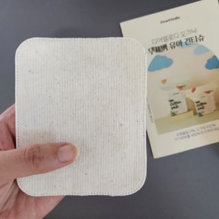 디어엘로디 오가닉 무표백 건티슈 — 5점을 준 리뷰어가 2022년 9월 올린 사용 사진
