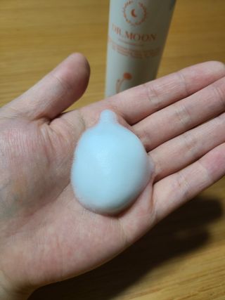 MF프리 [닥터문] 유산균 락토케어 질경초 여성청결제 200ml (폼타입) — 5점을 준 리뷰어가 2022년 5월 올린 사용 사진