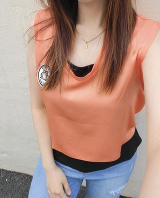 [스테이피플] SILKY SLEEVELESS LOGO TOP — 5점을 준 리뷰어가 2022년 6월 올린 사용 사진