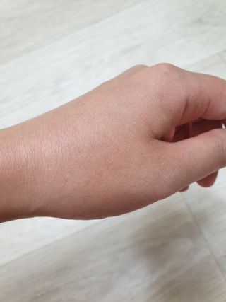브에노 마더워트 시크릿 퍼퓸 미스트 — 5점을 준 리뷰어가 2021년 6월 올린 사용 사진