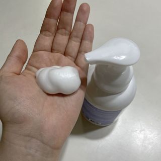 약손명가코스메틱 에오스보떼 브라이트닝 버블 폼 클렌징 300ml — 5점을 준 리뷰어가 2022년 1월 올린 사용 사진