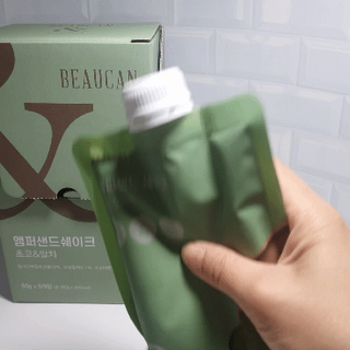 [뷰캔] 건강한 식사대용 앰퍼샌드 단백질 쉐이크 초코&말차 50g — 5점을 준 리뷰어가 2022년 6월 올린 사용 사진