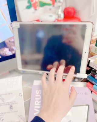 아클리브 Premium 항균 항바이러스 액정 보호필름(iPad) — 5점을 준 리뷰어가 2022년 1월 올린 사용 사진