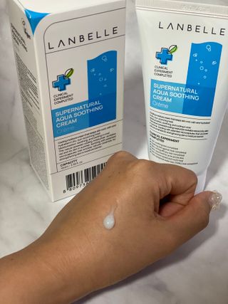 랑벨 수퍼내츄럴 아쿠아 수딩 크림 100ml — 5점을 준 리뷰어가 2022년 5월 올린 사용 사진