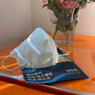 [케이퓨리] 케이퓨리 항균 구리마스크 15매 (대형/중형/키즈) — 5점을 준 리뷰어가 2022년 12월 올린 사용 사진