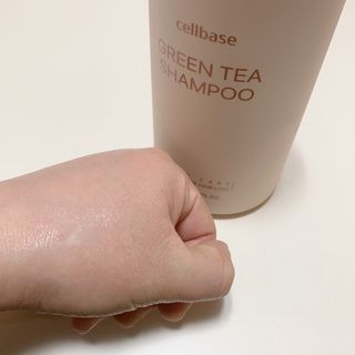 프리마인 더이상 뻣뻣하고 효과없는 탈모샴푸는 NO. 근본부터 케어하는 셀베이스 그린티샴푸(500ml) — 5점을 준 리뷰어가 2023년 1월 올린 사용 사진