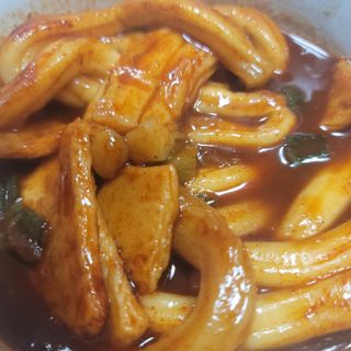 [푸딩팩토리] 즉석누들떡볶이 540g + 대구전통 납작만두 260g — 5점을 준 리뷰어가 2022년 12월 올린 사용 사진