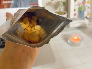 도이퉁 마카다미아 넛 90g  로얄 마카넛 오리지널 쏠트 허니 — 5점을 준 리뷰어가 2021년 9월 올린 사용 사진