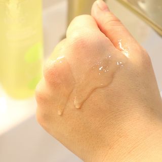 비알티씨 BRTC 안티폴루션 앤 블랙헤드 클렌징오일 300ml — 5점을 준 리뷰어가 2022년 12월 올린 사용 사진