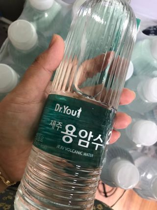 닥터유 제주용암수 닥터유 용암수 — 4.5점을 준 리뷰어가 2021년 8월 올린 사용 사진