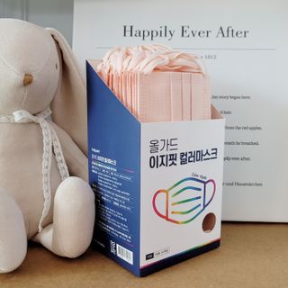 [올가드] 이지핏 프리미엄 컬러 마스크 (30매) * 1BOX — 5점을 준 리뷰어가 2022년 12월 올린 사용 사진
