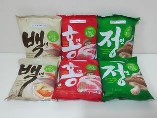 [풀무원] 자연은맛있다 정면, 백면, 홍면  세트 — 4.5점을 준 리뷰어가 2021년 4월 올린 사용 사진