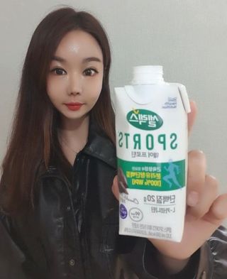 셀렉스스포츠 셀렉스 스포츠 드링크 초콜릿 _ 330ml x 12팩 — 5점을 준 리뷰어가 2021년 10월 올린 사용 사진