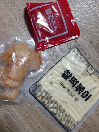 추억의 국민학교 떡볶이 국떡 뉴트로 5종 — 5점을 준 리뷰어가 2021년 12월 올린 사용 사진