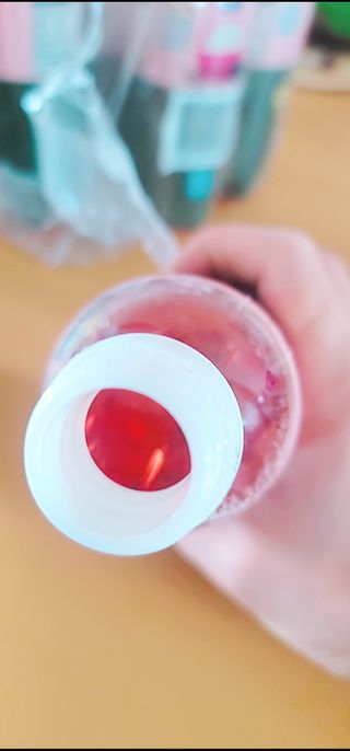 더그레잇티 콤부차 [매일유업] 더그레잇티 44kcal 콤부차 300ml *12개입 (오리지널 6개+베리리치 6개) — 4점을 준 리뷰어가 2023년 7월 올린 사용 사진