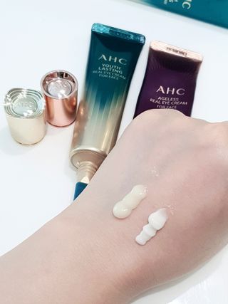 [NEW 탄력유턴 아이크림] AHC 유스 래스팅 리얼 아이크림 포 페이스 — 5점을 준 리뷰어가 2021년 3월 올린 사용 사진