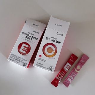 인디닥터 면역 생생 핑크 이뮨 젤리 + 타이탄 BCAA 프로틴 젤리스틱 — 5점을 준 리뷰어가 2022년 5월 올린 사용 사진