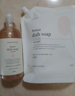 심플리오리빙 어니스트 주방세제 본품 500ml + 리필 900ml (코코넛향) — 5점을 준 리뷰어가 2022년 6월 올린 사용 사진