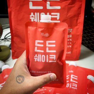 [덜다] 든든 식물성 단백질 쉐이크 40g X 7입 (곡물/딸기) — 5점을 준 리뷰어가 2023년 8월 올린 사용 사진