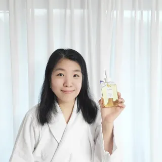 [포이유이/클렌징 전문 브랜드] 딥 포어 펀클렌징 오일 — 4.5점을 준 리뷰어가 2022년 12월 올린 사용 사진