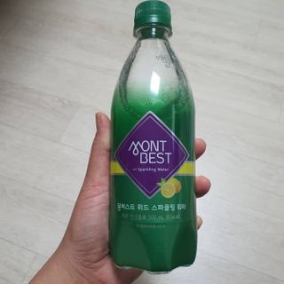 몽베스트 Montbest with Sparkling water Lemon OR Lime 20병(랜덤) — 5점을 준 리뷰어가 2021년 10월 올린 사용 사진