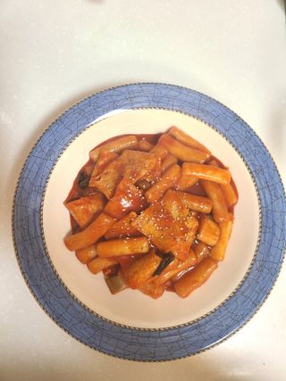응큼떡볶이 — 4점을 준 리뷰어가 2021년 3월 올린 사용 사진