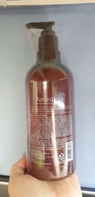 아미니 플라워테라피 바디로션  500ml 시리즈 — 5점을 준 리뷰어가 2021년 1월 올린 사용 사진