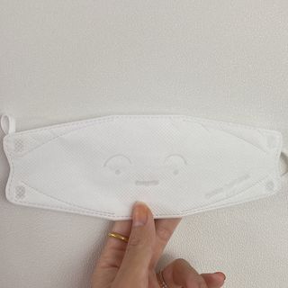 [숨그림] 3D 입체형, 짱구, 무직타이거, 빨강머리앤 우리아이 그리고 내가 쓰는 믿을수있는 케릭터 마스크 — 3점을 준 리뷰어가 2021년 9월 올린 사용 사진