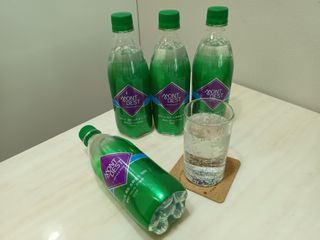 몽베스트 Montbest with Sparkling water Plain 20병 — 5점을 준 리뷰어가 2022년 6월 올린 사용 사진