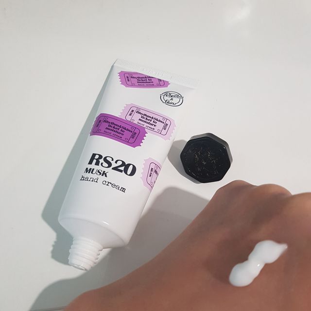 [리듬앤스킨스] RS20 핸드크림, 머스크향 리뷰 사진