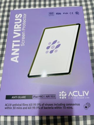 아클리브 Premium 항균 항바이러스 액정 보호필름(iPad) — 5점을 준 리뷰어가 2022년 10월 올린 사용 사진