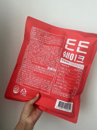 [덜다] 든든 식물성 단백질 쉐이크 40g X 7입 (곡물/딸기) — 3.5점을 준 리뷰어가 2023년 8월 올린 사용 사진