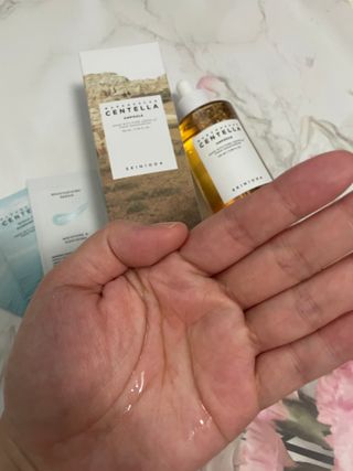 [스킨1004] 마다가스카르 센텔라 앰플 100ml — 5점을 준 리뷰어가 2024년 5월 올린 사용 사진