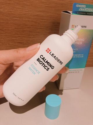 리더스코스메틱 리더스 카밍 바이오틱스 에센스 워터 — 5점을 준 리뷰어가 2021년 5월 올린 사용 사진
