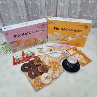 프루낵 제주감귤 초코12봉입 4종(화이트초코,다크초코,요구르트초코,콜라초코)  57.6g(4.8g*12봉입) — 5점을 준 리뷰어가 2022년 10월 올린 사용 사진