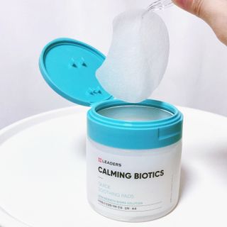 리더스코스메틱 리더스 카밍 바이오틱스 퀵 수딩 패드 — 5점을 준 리뷰어가 2022년 5월 올린 사용 사진