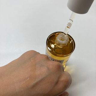 [스킨1004] 마다가스카르 센텔라 앰플 100ml — 5점을 준 리뷰어가 2024년 5월 올린 사용 사진