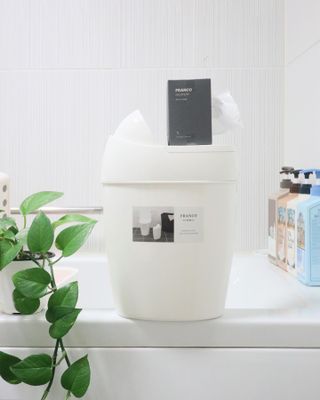 창신리빙 프랑코 바스 휴지통 7L — 5점을 준 리뷰어가 2022년 2월 올린 사용 사진