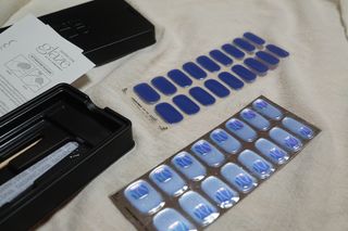 데싱디바 글레이즈 젤네일 별빛유리네일 6종_랜덤발송 — 5점을 준 리뷰어가 2021년 8월 올린 사용 사진