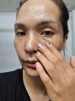 듀오코리아 [듀오] 피부맞춤형 저자극 클렌징밤 1종 랜덤발송 (모공케어,안색개선,안티에이징,블랙헤드) — 4.5점을 준 리뷰어가 2022년 8월 올린 사용 사진