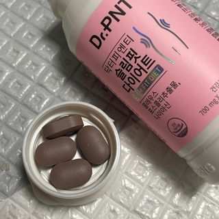 닥터피엔티 [Dr.PNT] 하루 2알로 건강한 다이어트! 한겨울에도 체지방만 쏙~ 슬림핏 다이어트 — 5점을 준 리뷰어가 2023년 3월 올린 사용 사진
